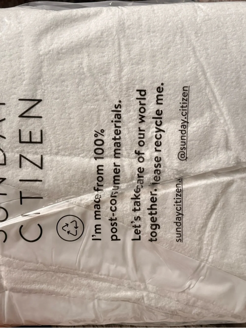 Sunday Citizen Snug Comforter Twin/Full Clear White Retail $285